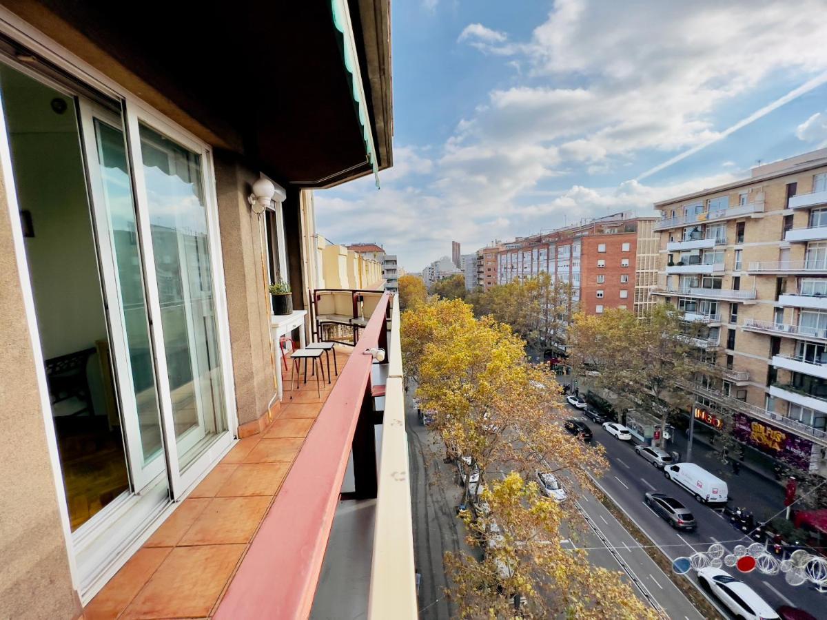 Your Second Home In Barcelona With Private Room And Private Bathroom Close To Montjuic, Pl Espana, La Rambla, Ferry Port Dış mekan fotoğraf