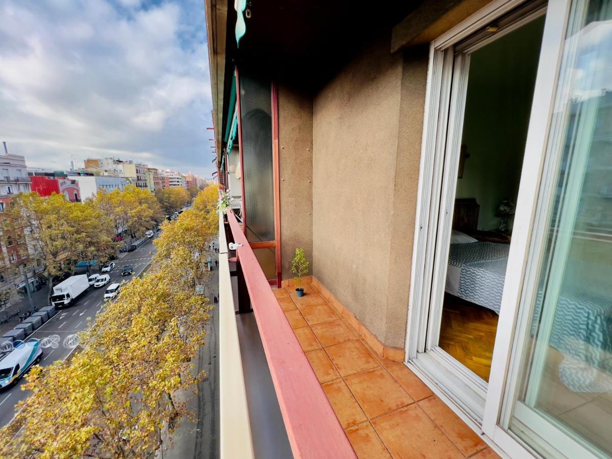 Your Second Home In Barcelona With Private Room And Private Bathroom Close To Montjuic, Pl Espana, La Rambla, Ferry Port Dış mekan fotoğraf